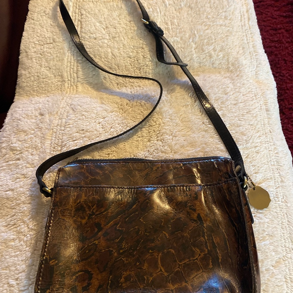 Patricia Nash 10th Anniversary Dark Brown Leather Crossbody Bag with Gold Accent - Picture 2 of 6